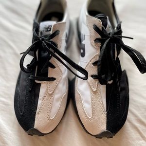 New balance 327 sneaker